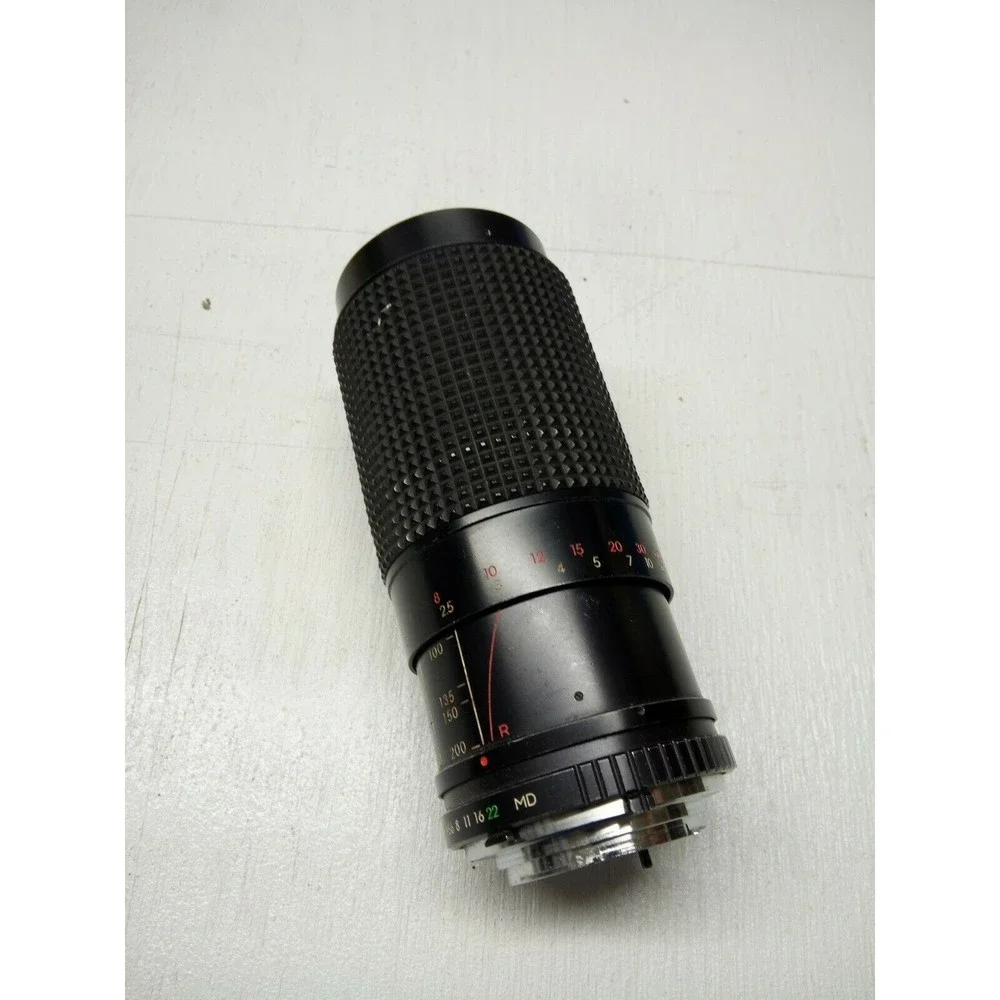 JC Penney Camera Lens Auto MC Zoom 1:3.9 f= 80-200mm No. 916809